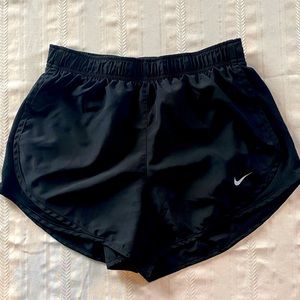 Nike Womens Tempo Dri-Fit Running Shorts-Black EUC
